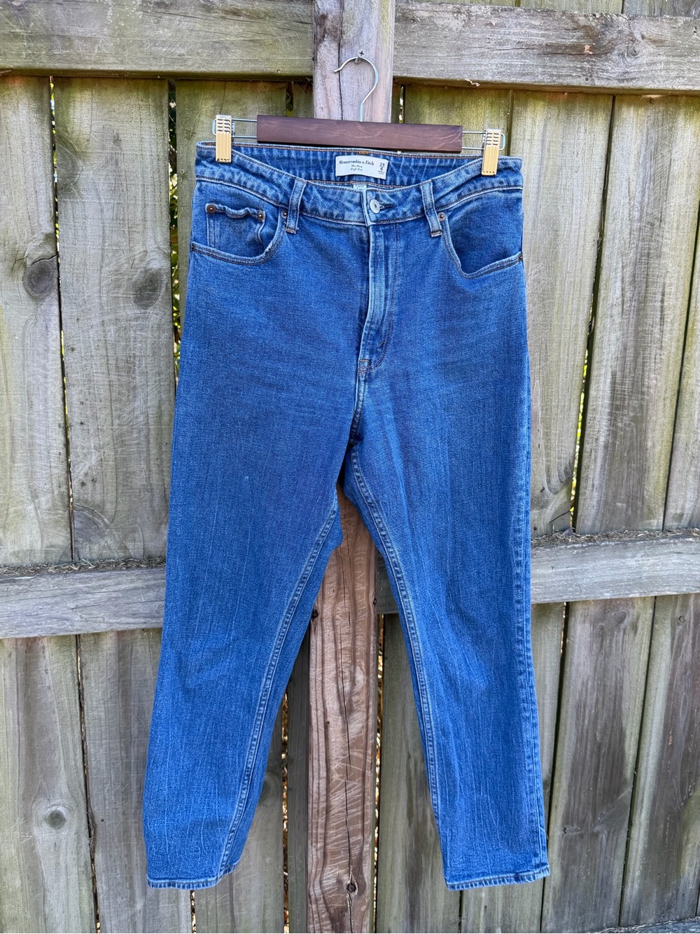 Abercrombie & Fitch High-Rise Straight-Leg Jeans in Blue Denim